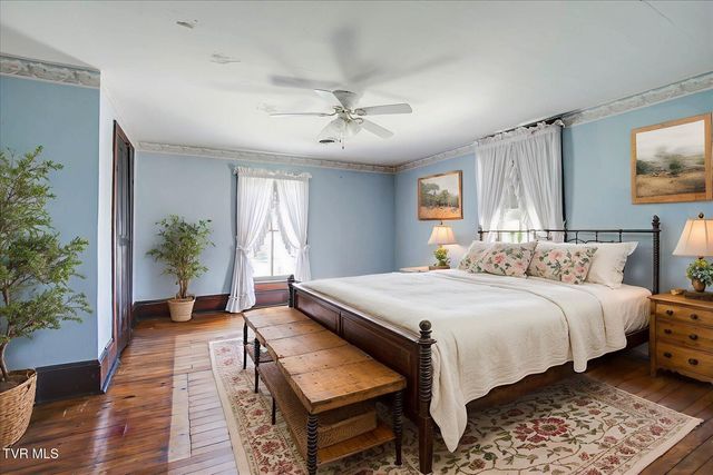 454 Cedar Street, Bluff City, TN 37618