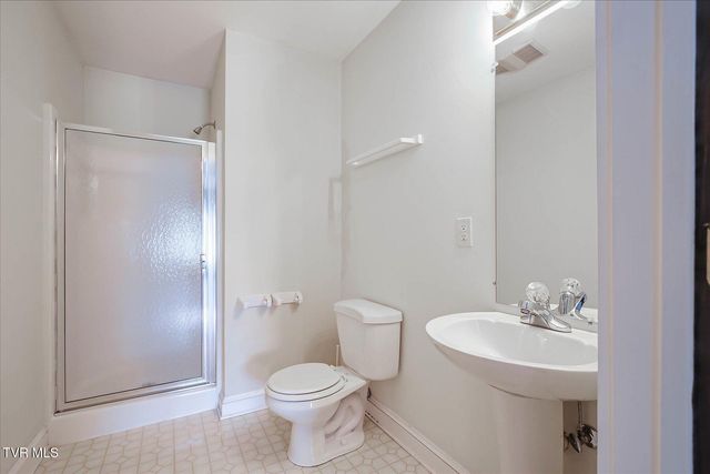 454 Cedar Street, Bluff City, TN 37618