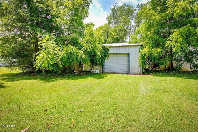 454 Cedar Street, Bluff City, TN 37618