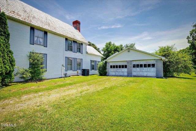 454 Cedar Street, Bluff City, TN 37618