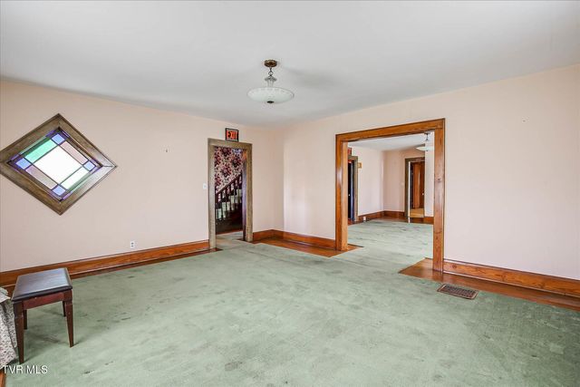 454 Cedar Street, Bluff City, TN 37618