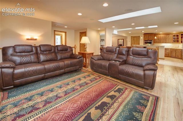 7275 Swan Road, Colorado Springs, CO 80908