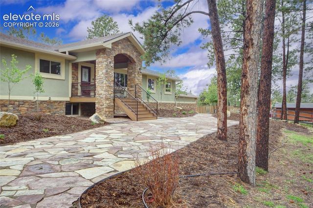 7275 Swan Road, Colorado Springs, CO 80908