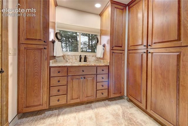 7275 Swan Road, Colorado Springs, CO 80908