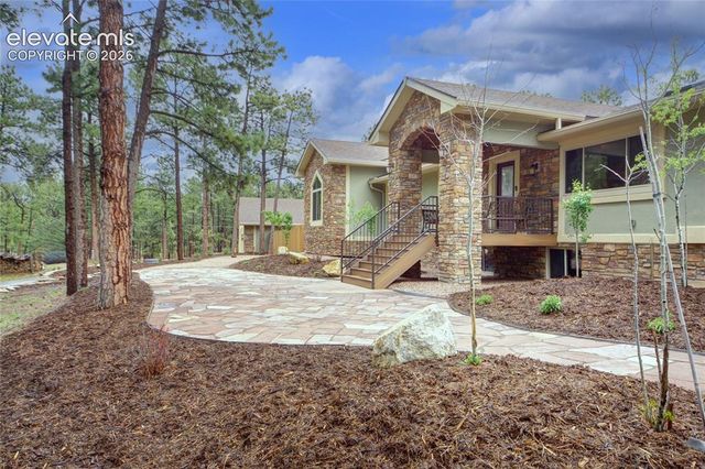 7275 Swan Road, Colorado Springs, CO 80908