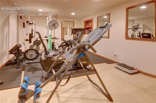 7275 Swan Road, Colorado Springs, CO 80908