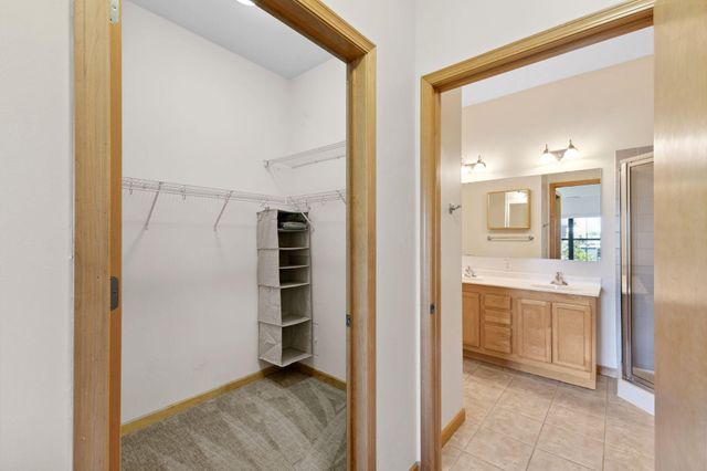 3709 Grand Way 315, Saint Louis Park, MN 55416