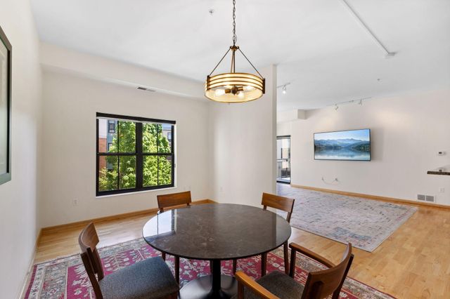3709 Grand Way 315, Saint Louis Park, MN 55416