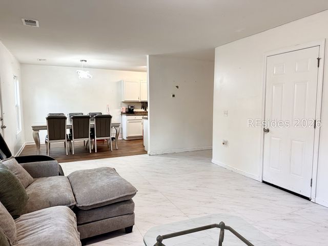 67 York Ct, Hardeeville, SC 29927