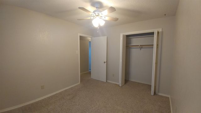 3633 Wedgworth Road, Fort Worth, TX 76133