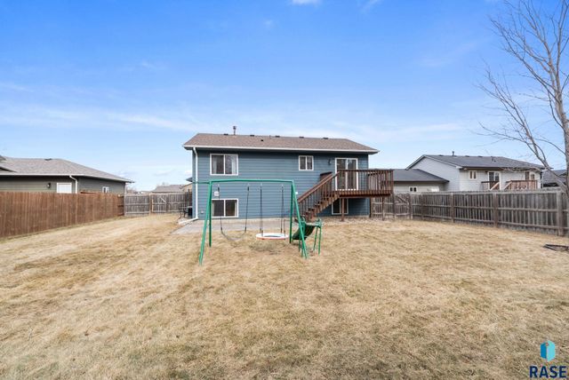 7909 W 48th St Street, Sioux Falls, SD 57106