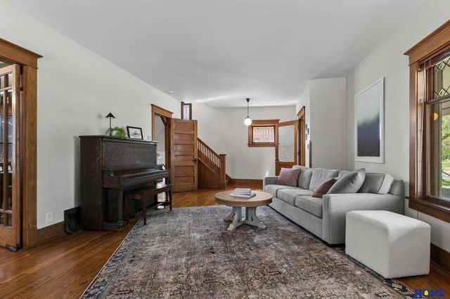 2025 B Street, Lincoln, NE 68502