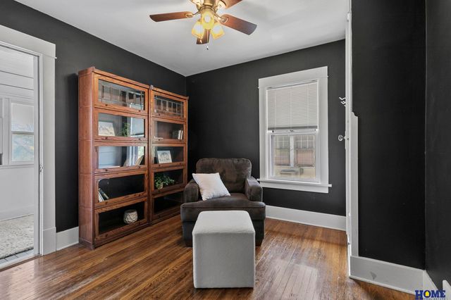 2025 B Street, Lincoln, NE 68502
