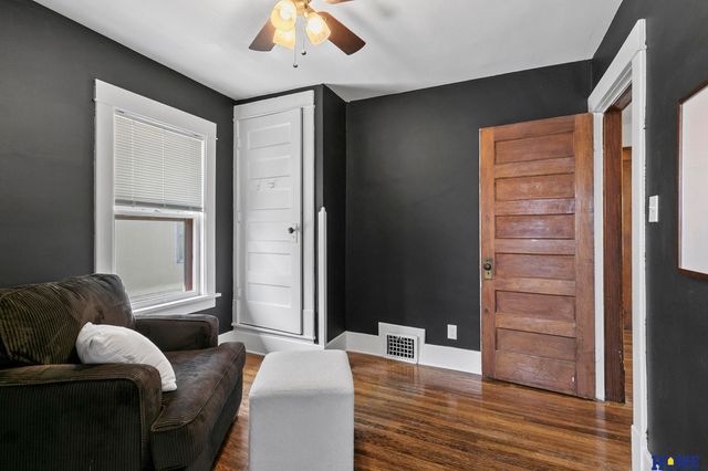 2025 B Street, Lincoln, NE 68502