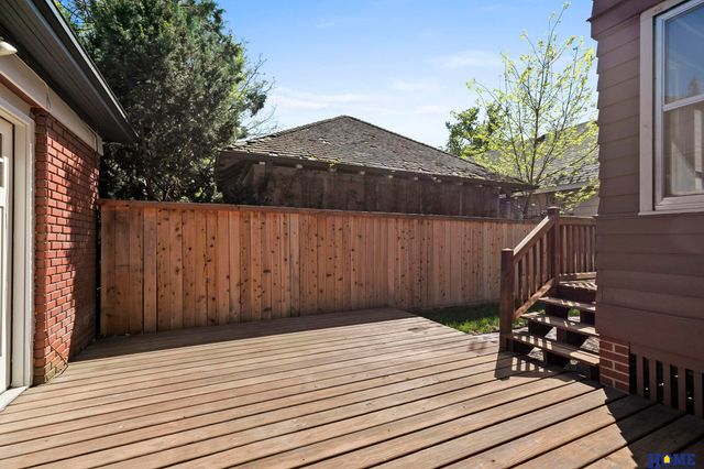 2025 B Street, Lincoln, NE 68502