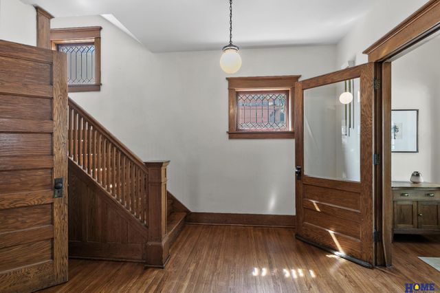 2025 B Street, Lincoln, NE 68502