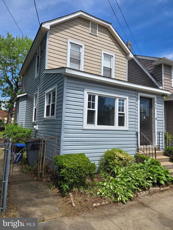 107 BRINTON AVE, Trenton, NJ 08618