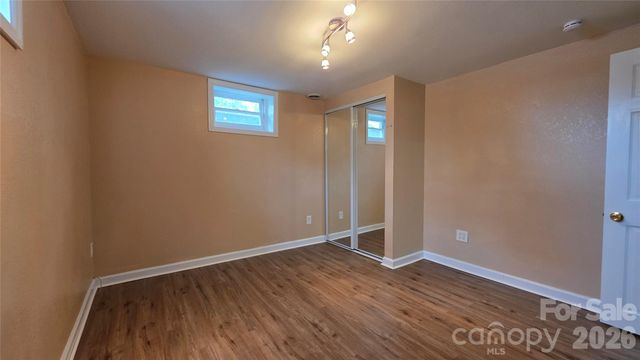 1627 Greenville Highway, Hendersonville, NC 28792