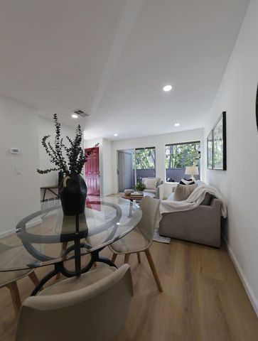 841 W California Avenue D, Sunnyvale, CA 94086