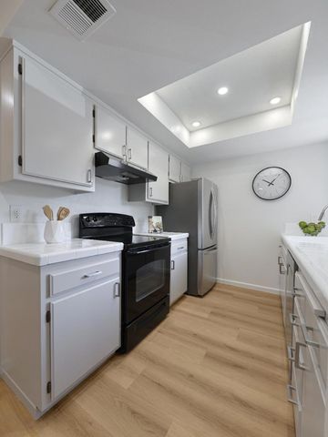 841 W California Avenue D, Sunnyvale, CA 94086