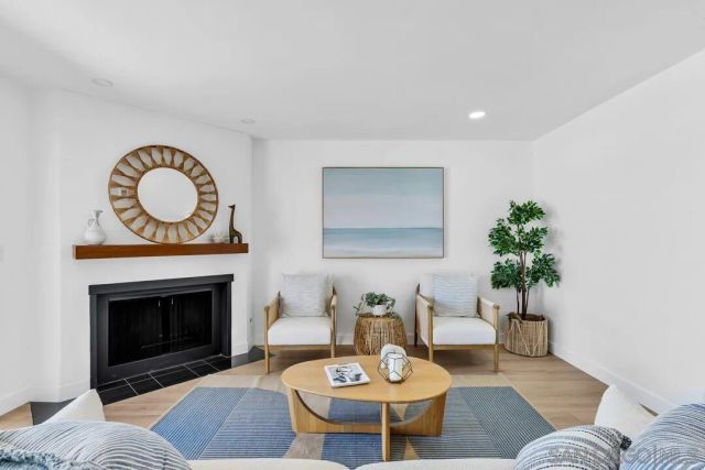 38 Antigua Court, Coronado, CA 92118