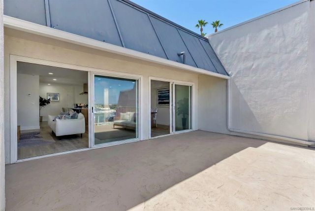 38 Antigua Court, Coronado, CA 92118
