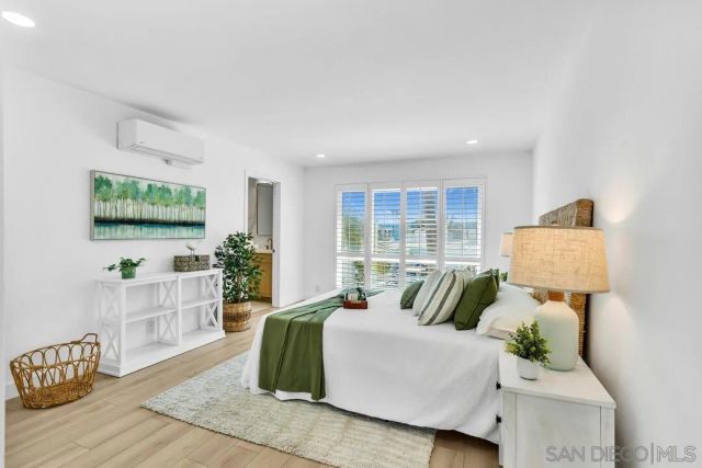 38 Antigua Court, Coronado, CA 92118