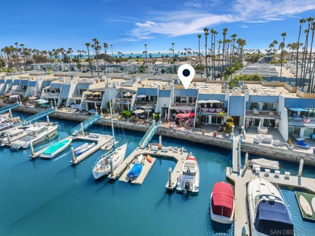 38 Antigua Court, Coronado, CA 92118
