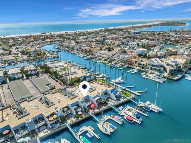 38 Antigua Court, Coronado, CA 92118