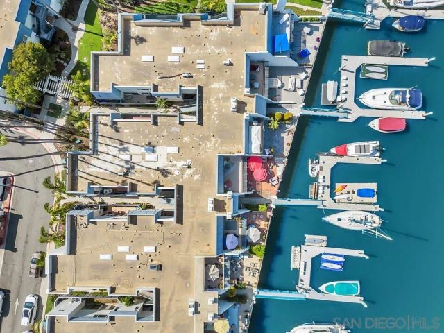 38 Antigua Court, Coronado, CA 92118