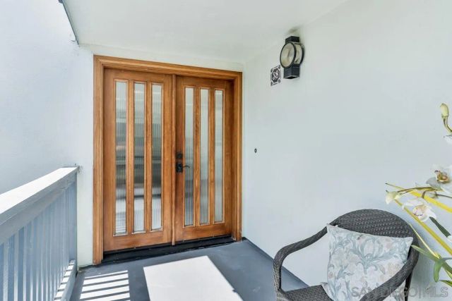 38 Antigua Court, Coronado, CA 92118