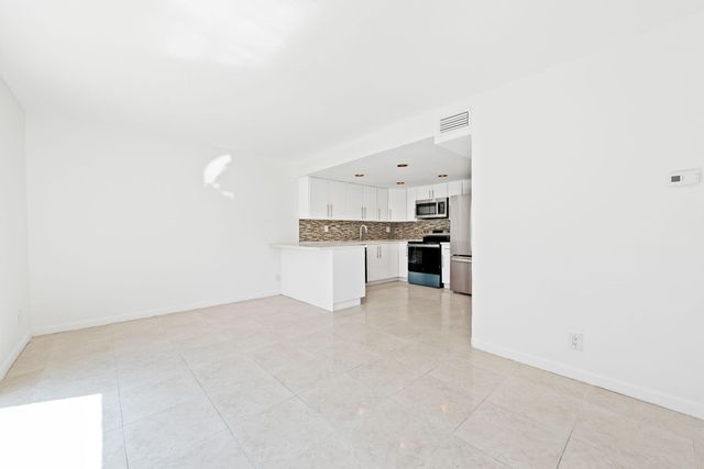 3770 SW 59th Terrace 53, Davie, FL 33314