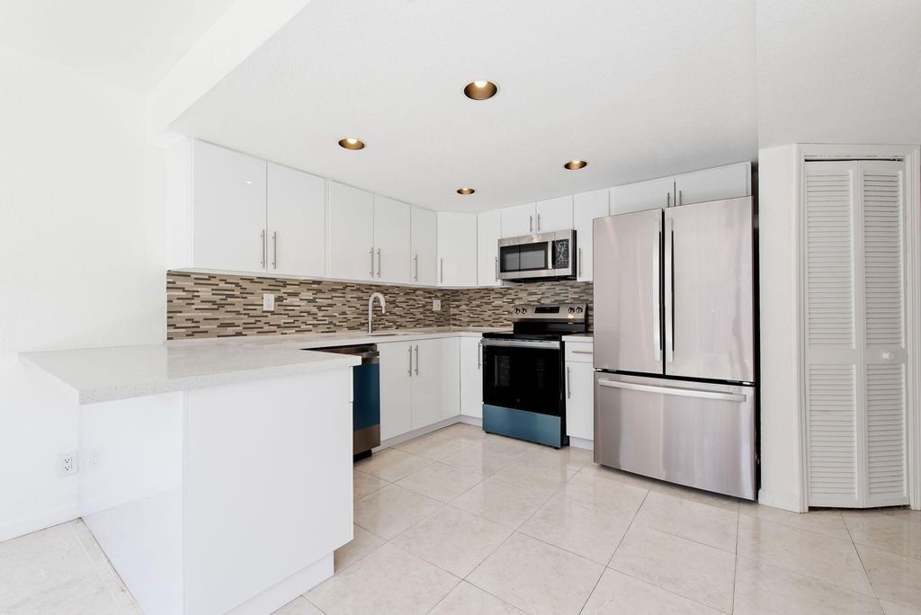 3770 SW 59th Terrace 53, Davie, FL 33314