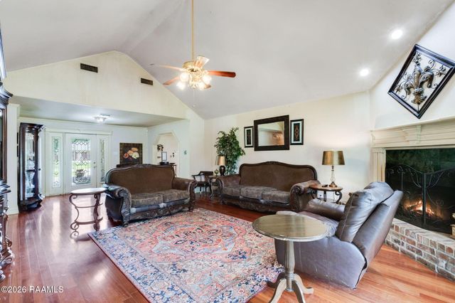 1004 Hugh Drive, St. Martinville, LA 70582