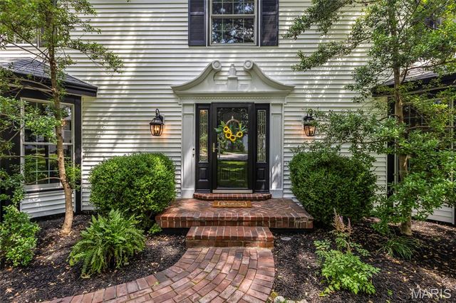1931 Lymington Common, Chesterfield, MO 63005