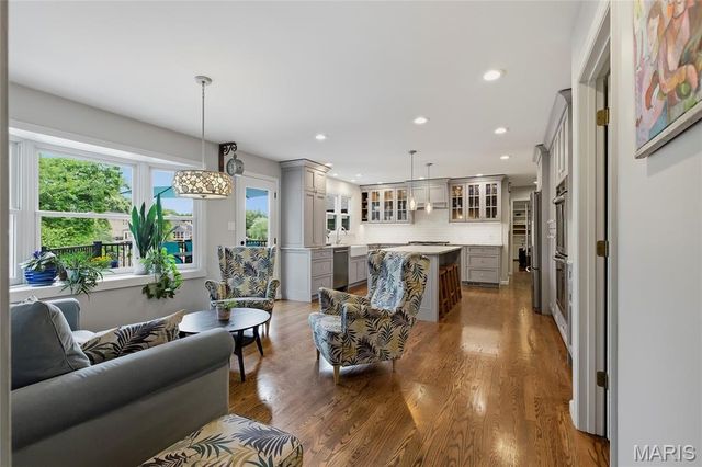 1931 Lymington Common, Chesterfield, MO 63005