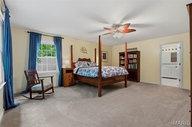 1931 Lymington Common, Chesterfield, MO 63005