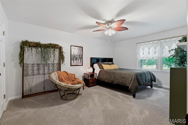 1931 Lymington Common, Chesterfield, MO 63005