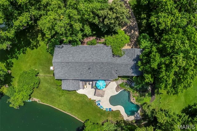 1931 Lymington Common, Chesterfield, MO 63005