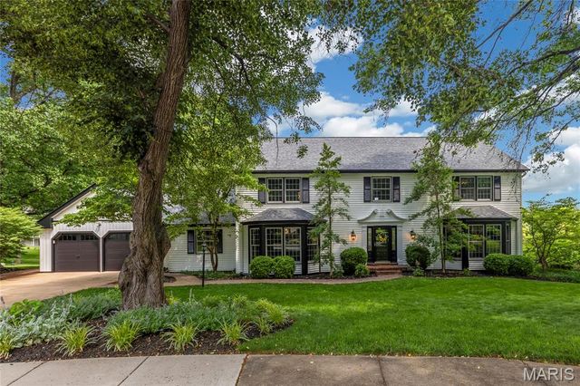 1931 Lymington Common, Chesterfield, MO 63005