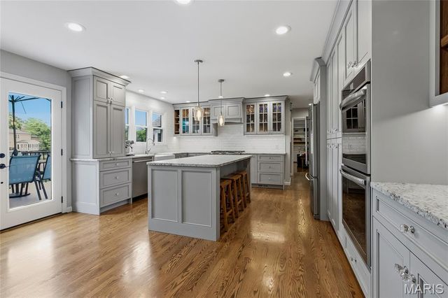 1931 Lymington Common, Chesterfield, MO 63005