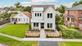 614 Algregg Street, Houston, TX 77008
