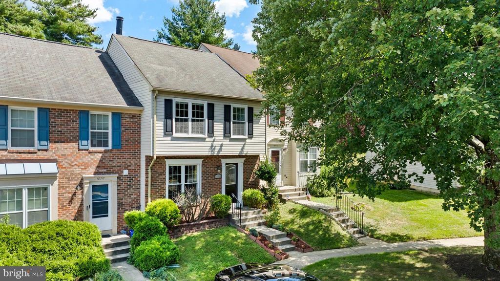 18715 WHITE SANDS DR, Germantown, MD 20874