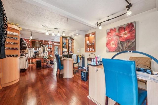 4713 Northern Pike, Monroeville, PA 15146