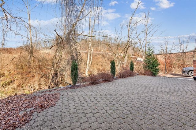 4713 Northern Pike, Monroeville, PA 15146