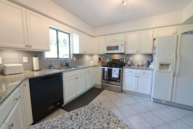 3619 NW 40TH TERRACE, Gainesville, FL 32606