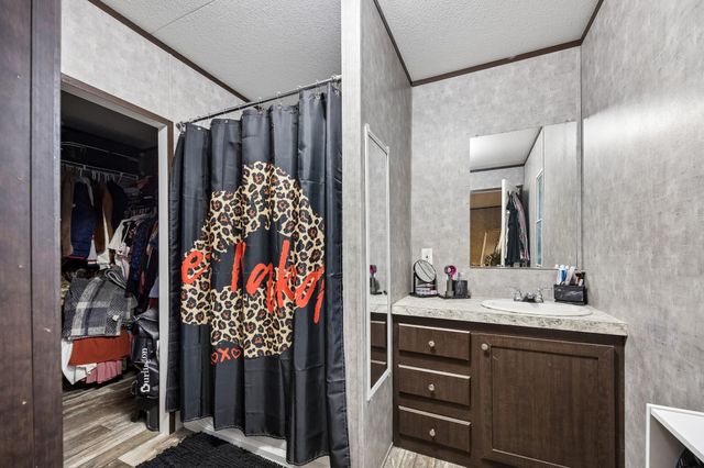 214 Arthur Street, Garwood, TX 77442
