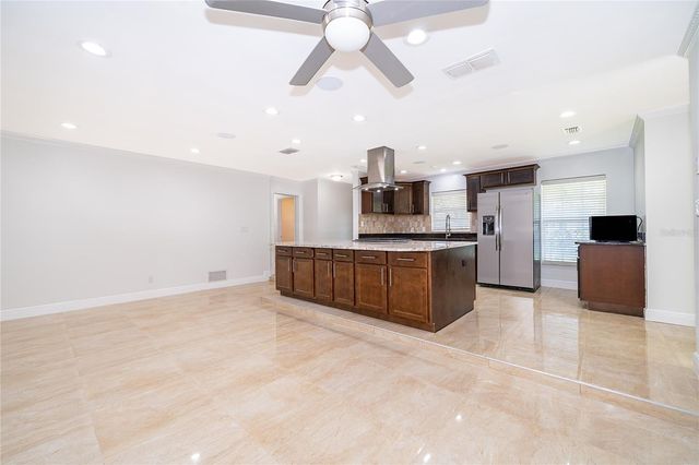 2462 CAROLTON ROAD, Maitland, FL 32751