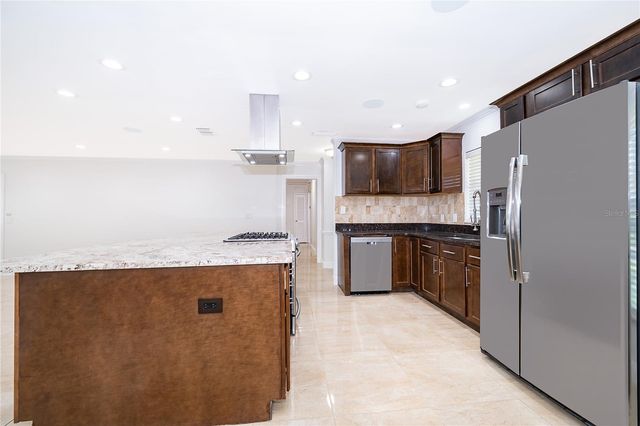 2462 CAROLTON ROAD, Maitland, FL 32751