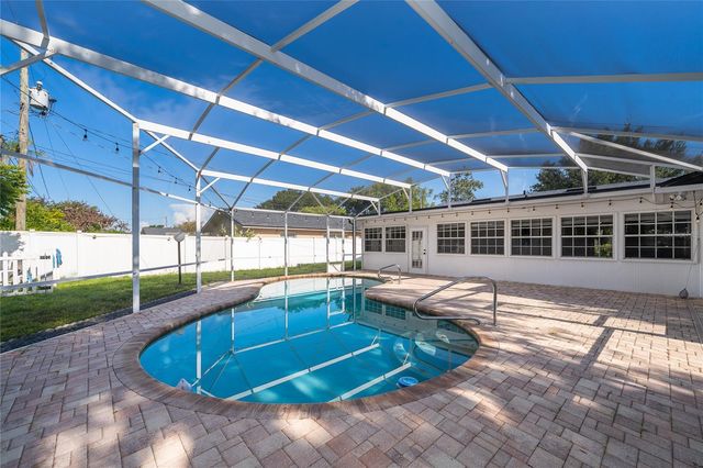 2462 CAROLTON ROAD, Maitland, FL 32751